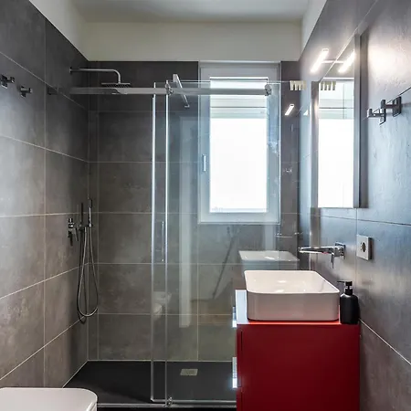 The Luxe Naviglio - 5 Min From Metro M4 Frattini Апартаменты *