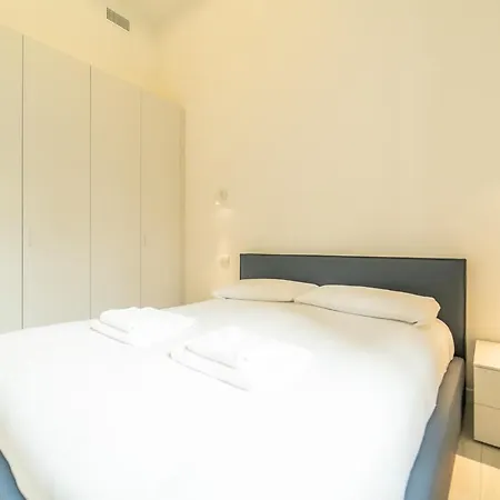 Διαμέρισμα With Terrace And Pool, 5 Min From The Martesana *