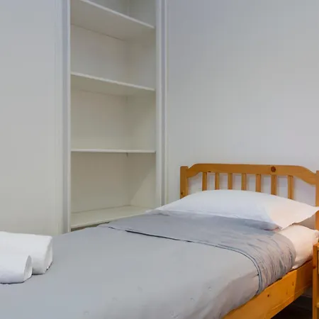 Comfortable&quiet Near M4 Metro Appartement Milan