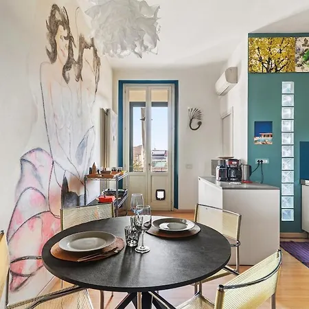 Artistic In The Heart Of Апартаменты Милан