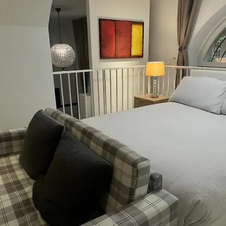 V13 アパート ミラノ