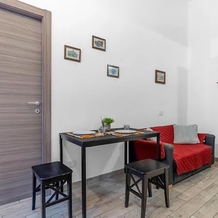-duomo- Navigli-modica House * Milan
