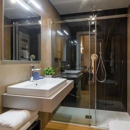 Cesariano, 11 - In Vibrant Via Cesariano Apartment Mailand
