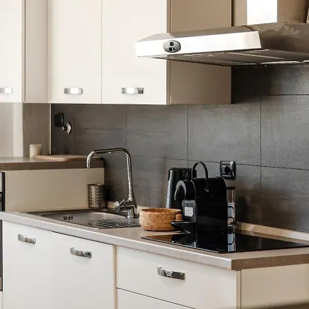 Casa Enea Luxury Apartment - Bocconi Navigli - Private Parking * Μιλάνο