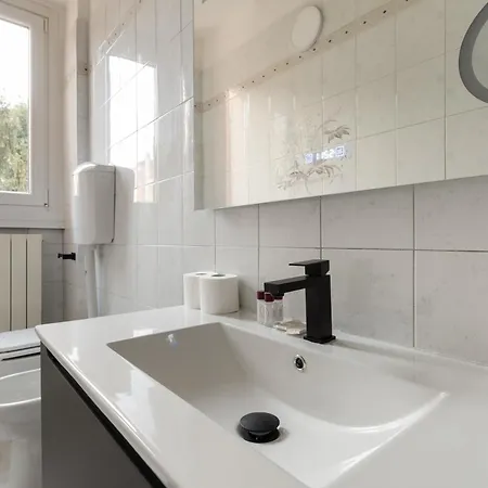 Guesthost - Cozy Near San Siro *