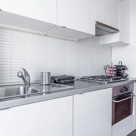 Porta Venezia M1 - Design In The Heart Of *