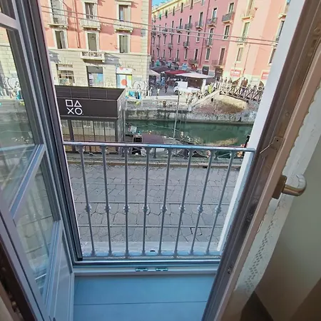 Apartment La Finestra Sul Naviglio Grande *