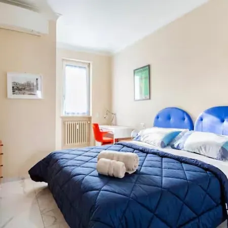 Apartman Arrivasti Stays, Spacious In Centre