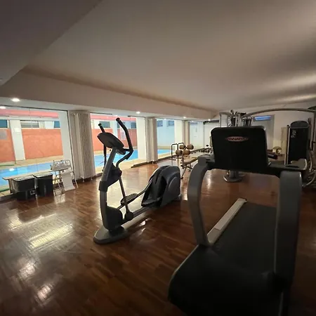 Design And Wellness With Pool And Gym Апартаменты