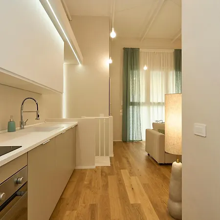 Atmosphere House 15 Minutes Walk From Duomo * Mediolan