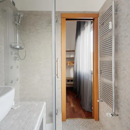 아파트 Guesthost - Navigli Comfy *