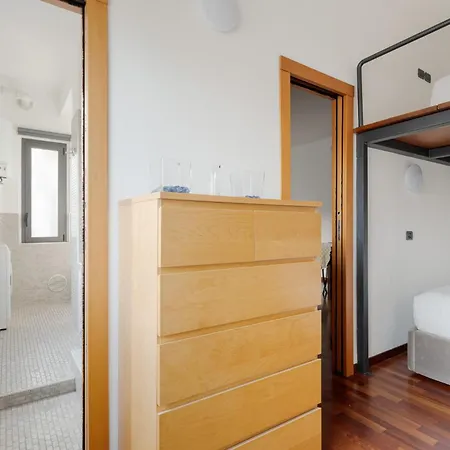 Guesthost - Navigli Comfy 아파트 *