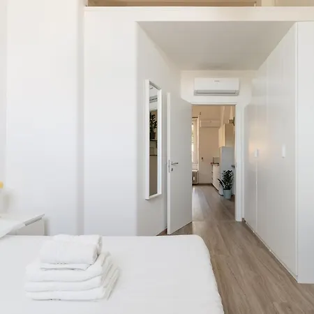 Guesthost - Mm2 Lambrate Bright Milán