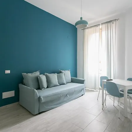 Italianflat - Blue In The Sky * Milaan