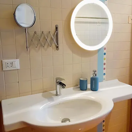 Apartman Cenn 8 Milánó