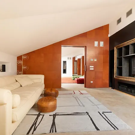 アパート Guesthost - 500sqm Luxury With Spa, Gym, Terrace, Game & Garage *