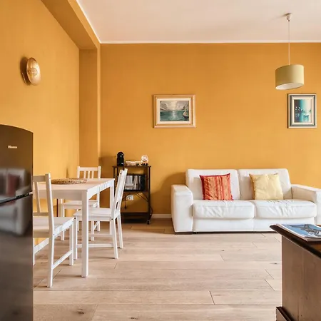Appartement Just Urban - Elegant 1-br Flat In Solari Area - 2 Min Metro M4 *