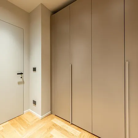 Luxury Modern Near Duomo - Exclusive & *