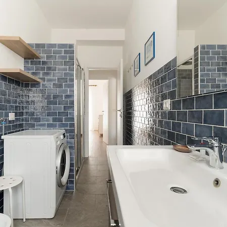 Apartmán Guesthost - Cenisio Cozy Flat Near Mm5
