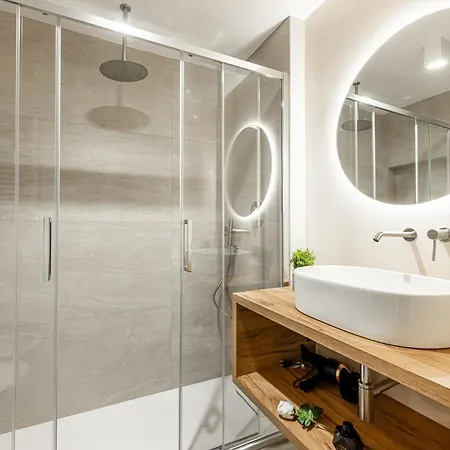 Correggio 14 Comfort Design A Citylife - Vesta *