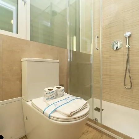 Elegant In The Center With Smarttv Wifi Апартаменты