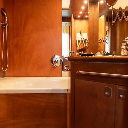 Youhosty - Ravizza Wood 22