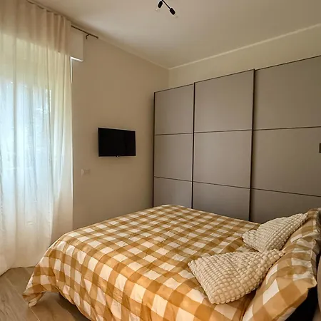 Arena Santa Giulia Apartament