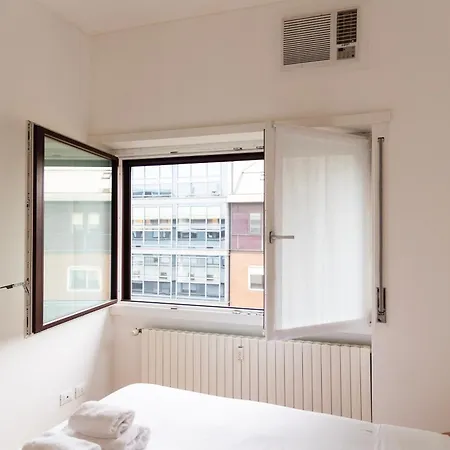Youhosty - Porta Romana 51 Apartman