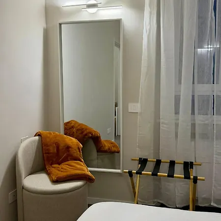 Leone 44 Fd Metro Tolstoi Lejlighed