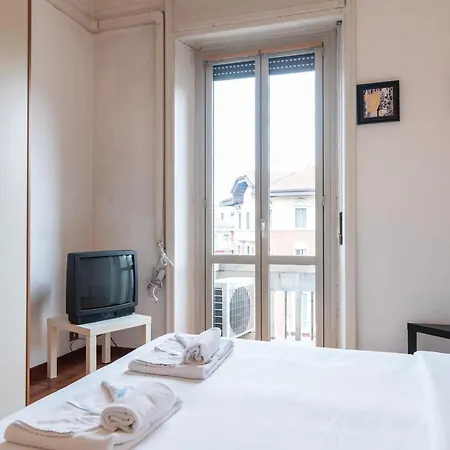 Appartamento Youhosty - Lodi Rosso 121 *