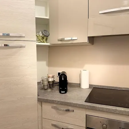 דירה Acasadiimma Loft Elegante A 2 Min Da Metropolitana Porta Romana Con Wifi, Corte Interna מילאנו