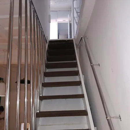 Colonne Apartamento Milán