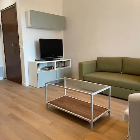 Brand-new Next To San-siro Apartamento