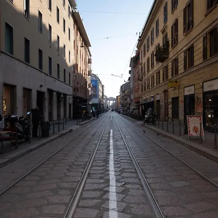 Apartment Characteristic One Bedroom Columns Of San Lorenzo Milan