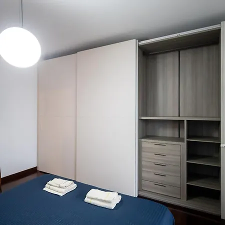 Sky Garden - Private Garage Milan