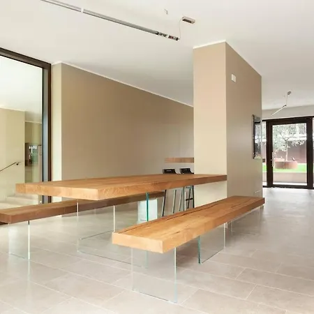 Luxury With Gym Near Citylife Metro Portello *
