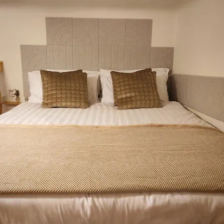 Sanzio Loft 4bed Wifi 6 Fermate Dal Duomo 아파트