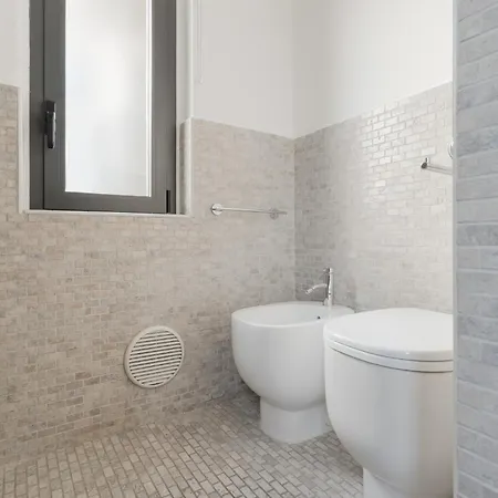 Guesthost - Navigli Comfy 아파트