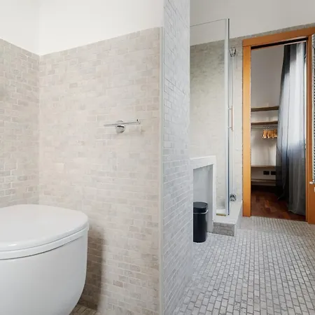 Guesthost - Navigli Comfy 아파트 *