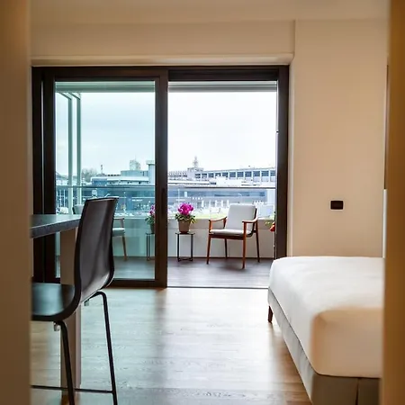Unit D With View And Terrace 아파트