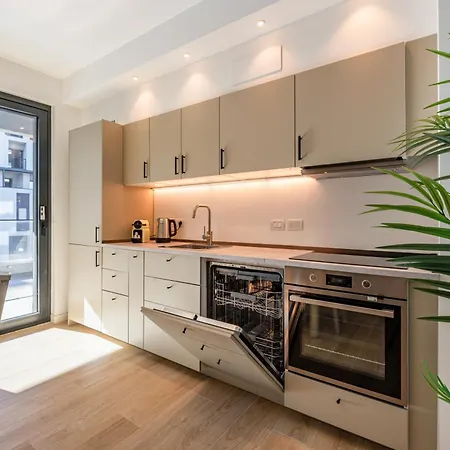 アパート Uptown Nest - Terrazzo Privato E Garage ミラノ