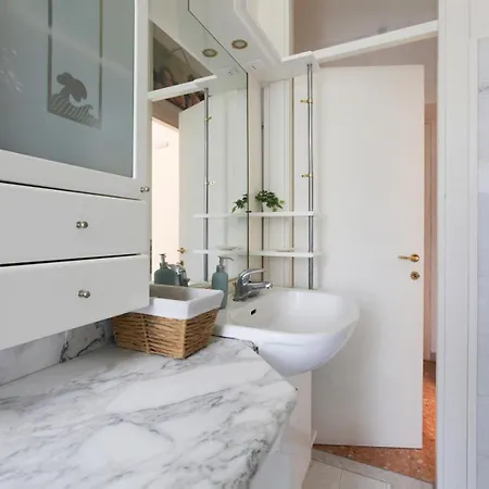 Apartamento Romantic Close To Fondazione Prada *