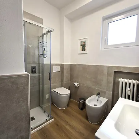Yr Apartments - Ca' Granda - 1 Min Walk To Metro Appartement *