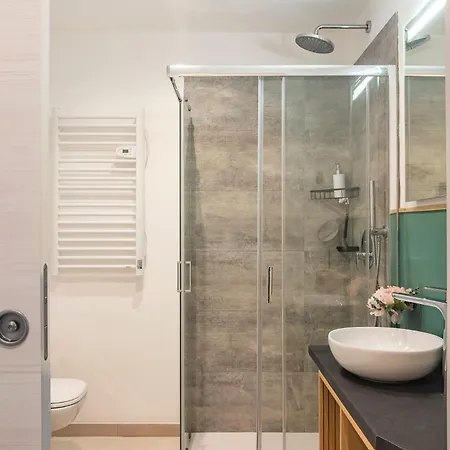 아파트 Station - Duomo 15 Min - Loft