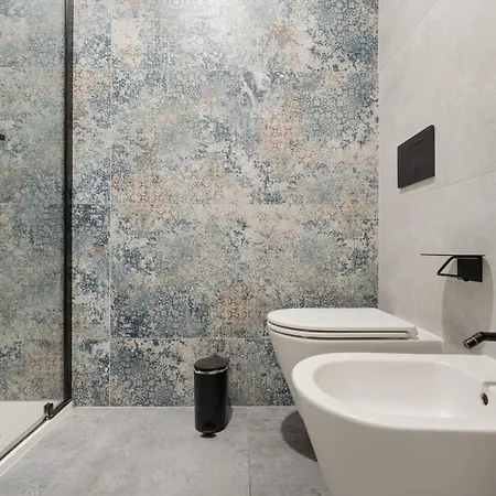 Guesthost - Bright Flat Near Stazione * Mailand