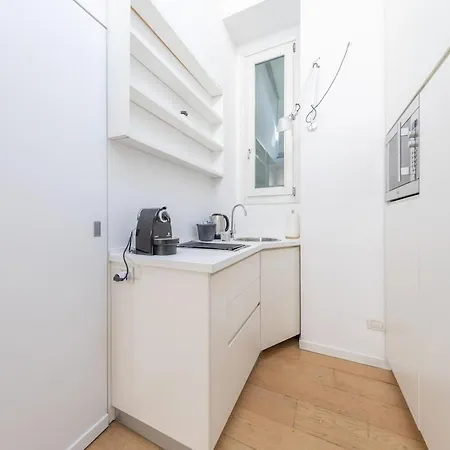 Terrazza Di Lusso In Porta Venezia, 1bdr Con Ac *