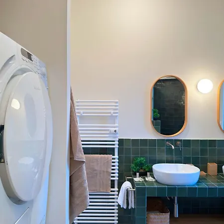 Daire Homeby, Casa Matteo