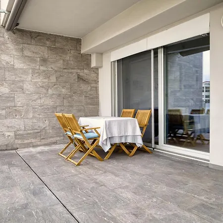 Just Urban - Bright 2br With Terrace 10 Min M4 To Duomo * ミラノ