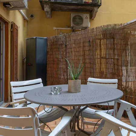 Brera Exclusive - New With Terrace, Near Parking Milan
