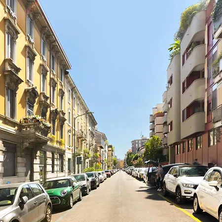 Lägenhet Modern Loft A Centro Con Wifi E Aria Condizionata *